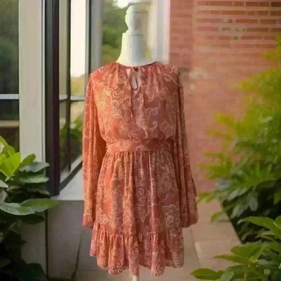 Paisley Ruffle Design Dress Size M - Picture 2 of 4